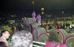 file0016indoorp