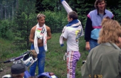 1990_hanskallio_elok_vaapeli_kormy_ja_marsalkan_sauva_5-6_2