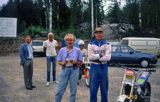 1990_hanskallio_elok_vaapeli_kormy_ja_marsalkan_sauva_5-6_to