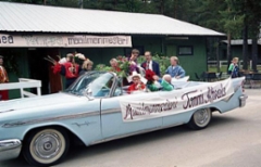 file298ruskeasanta