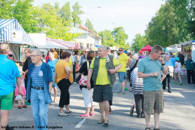 kalamarkkinat_2017_-_heinola_kuva3_www.itahame.fi_antti_kauppinen kalamarkkinat_2017_-_heinola_kuva3_www.itahame.fi_antti_kauppinen