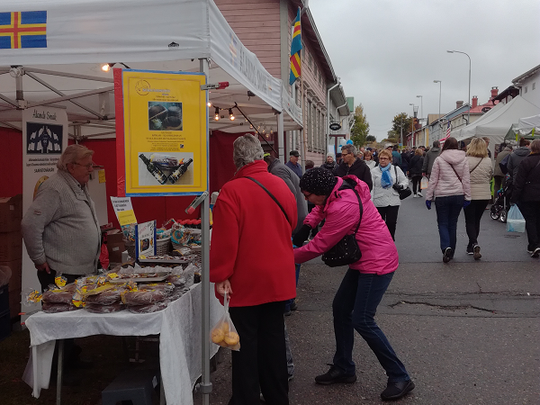mikkelinmarkkinat_-_mikaelimarknad_-_2017_-_kristiinankaupunki_-_kristinestad_-_alands_smak_kuva3 mikkelinmarkkinat_-_mikaelimarknad_-_2017_-_kristiinankaupunki_-_kristinestad_-_alands_smak_kuva3