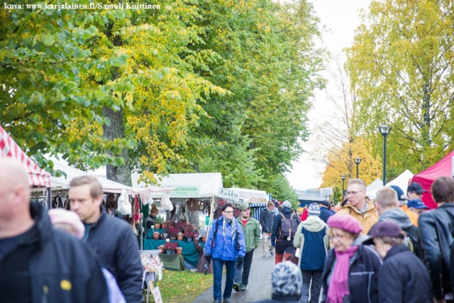 kalamarkkinat_-_joensuu_2017_kuva2_www.karjalainen.fi_samuli_kuittinen kalamarkkinat_-_joensuu_2017_kuva2_www.karjalainen.fi_samuli_kuittinen