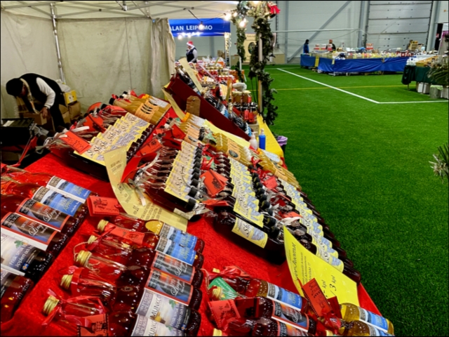 valkeakosken_joulumarkkinat_-__alands_smakin_tuotevalikoimaa_kuva6 valkeakosken_joulumarkkinat_-__alands_smakin_tuotevalikoimaa_kuva6