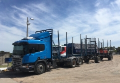 Scania puutavarayhdistelmä Uruguayssa (Ponssen Uruquayssa olon 10-vuotisjuhlat Paysandussa ja uuden palvelukeskuksen avajaiset)