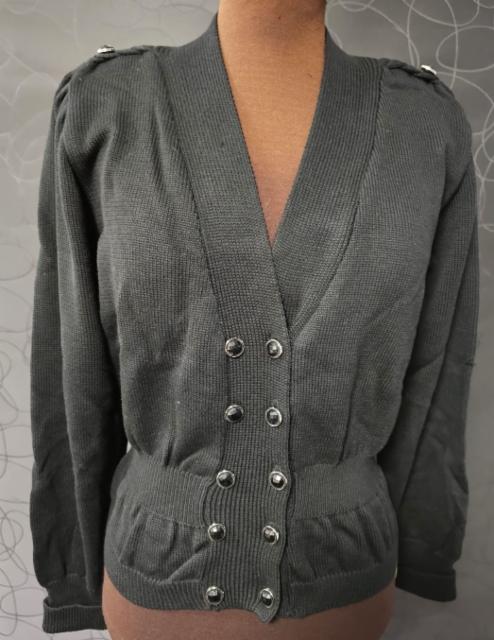 villatakki puuvilla vanhanajan malli rinnan ympärys 100 cm koko 38 (3XL) hinta 15 € vain yhtä kokoa tarjolla vain muutama kappale tarjolla 