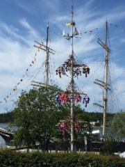 Juhannussalko ja Pommer-laiva