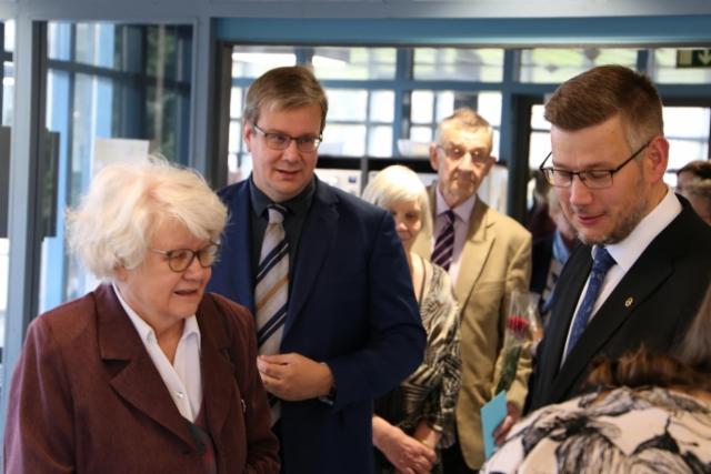 Kakkukahvit 25.4.2025 Kakkukahvit 25.4.2025