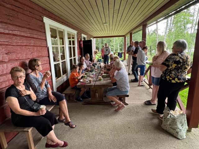 21.7.2025 MTK Vihti-Karkkilan saunailta Karkkilan Vuotinaisissa 21.7.2025 MTK Vihti-Karkkilan saunailta Karkkilan Vuotinaisissa