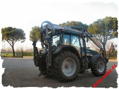 JAKE 800, Icarbazzoli 78.L, Valtra T3, Italy