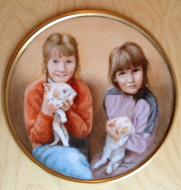 Sisters Linda and Sonja