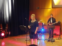 Konsertti Varjakka-salissa Oulunsalossa 15.10.2011