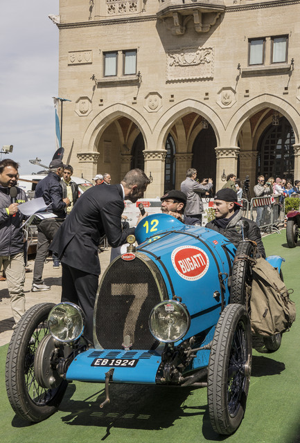 mille_miglia_20140516_san_marino_bugatti_t13bresciacorsa_1924_goy_feltes_felix_feltes