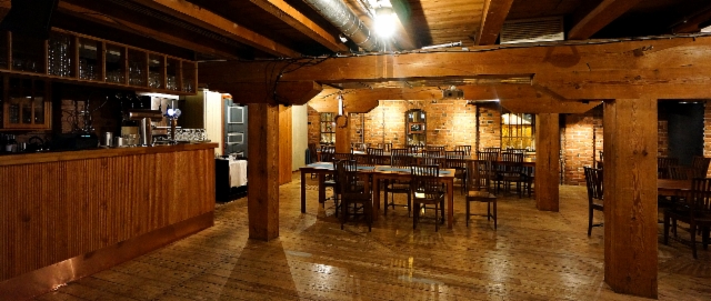 008._telakka_cultural_house_upstairs_restaurant_room.