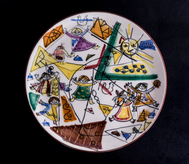 0045._unique_hand_painted_plate_for_children_1950s._titano._foto__hannu_sinisalo_2014.