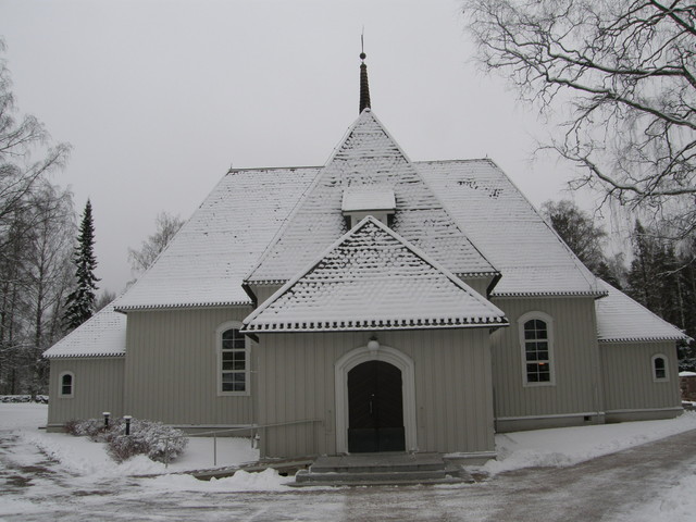 Heinolan Pitäjänkirkko Heinolatalon naapurissa kirkonkylällä