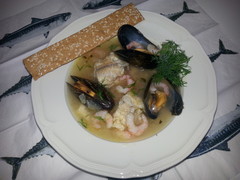 Made-&auml;yri&auml;iskeitto