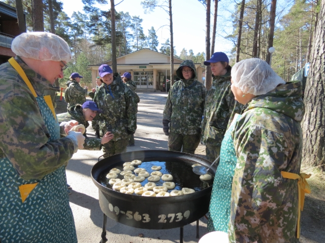 Kohta munkit paistuvat