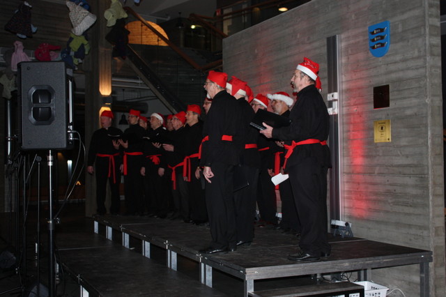 Joulu CD:n julkistuskonsertti kaupungintalolla 3