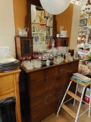 100,-€ peili lipasto