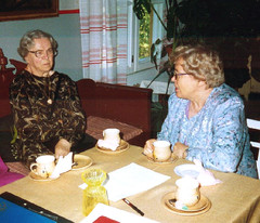 Liisa Harju ja Laura Yrj&ouml;nm&auml;ki