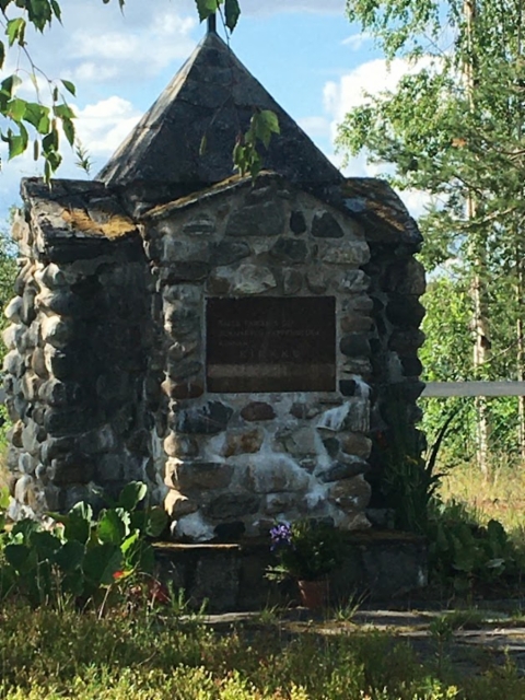 Vanhan kirkon muistomerkki