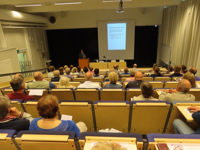 maija_saviniemi_ja_yleiso_kp_tutkijoiden_silmin