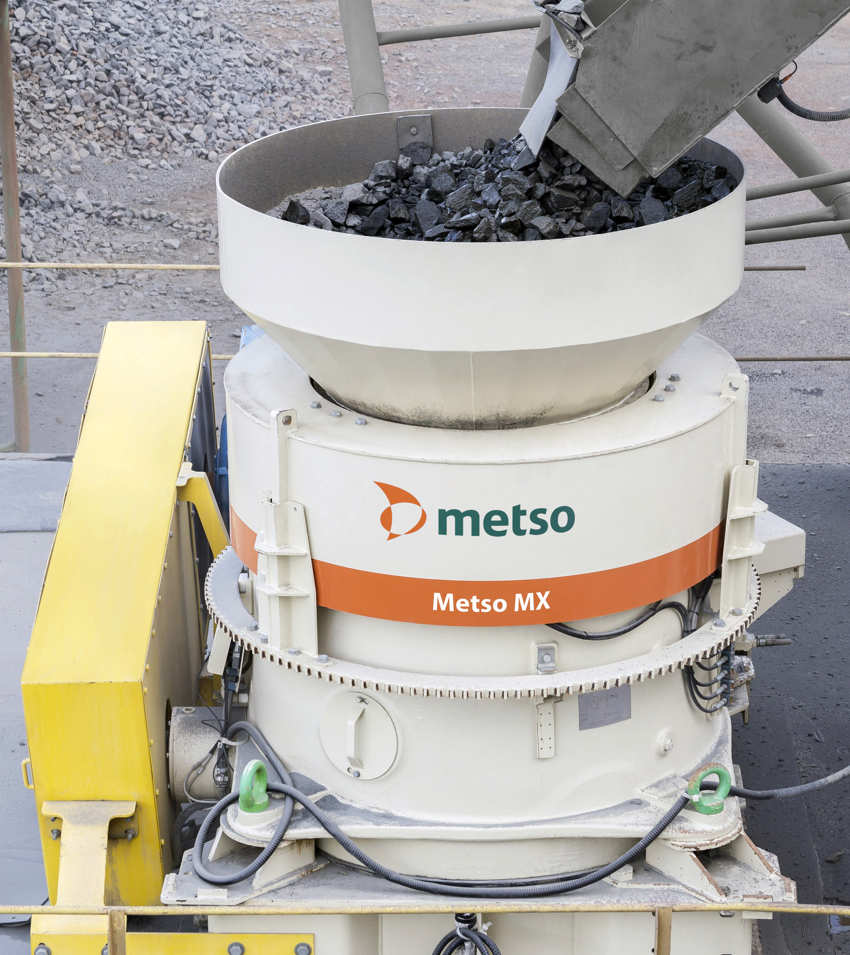 Дробилки metso. Дробилка конусная Metso HP 200. Дробилка Metso HP 300. Дробилка hp100 Metso. Конусная дробилка HP 300.