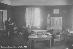 a6_toimistossa_vuonna_1923_copy