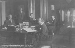 b8_toimistossa_1932