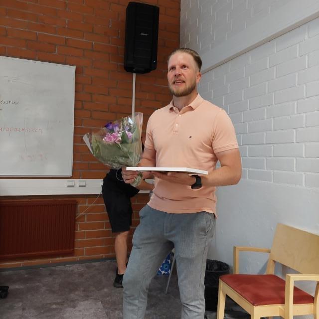 Vuoden Korhonen, Roope