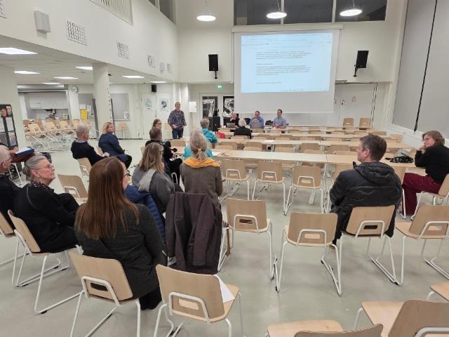 20260311_16_aktiiveja_ja_osallistujia