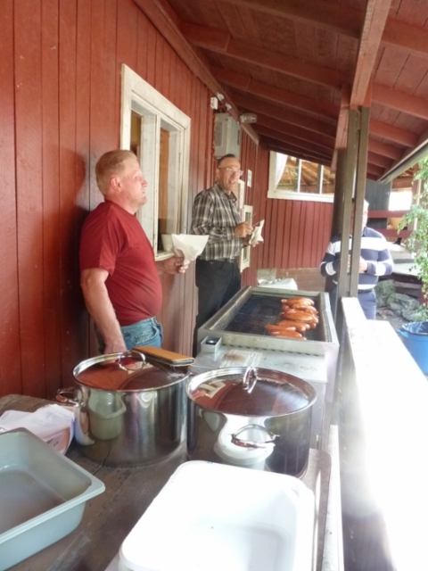 Loiskeen grillimestarit Antti Isokallio ja Olli Maja.