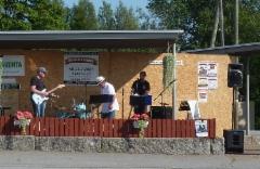 Juha Nygård & Mennen valmistautuu illan esitykseen.