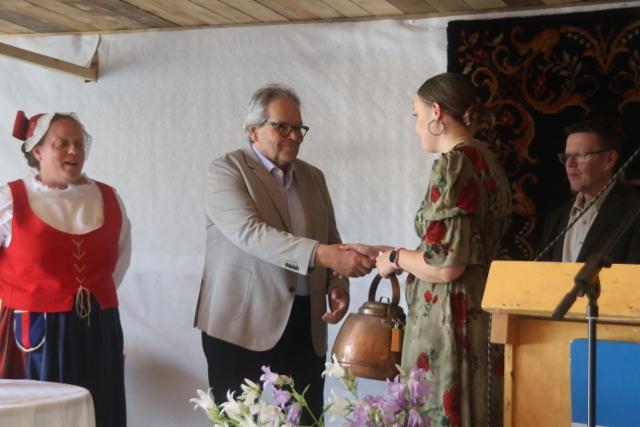 Liisa Jaakkola, Markku Hesso, Helena Törmälä ja Jyrki Ohristo.