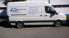 Muoviuran pakettiauto