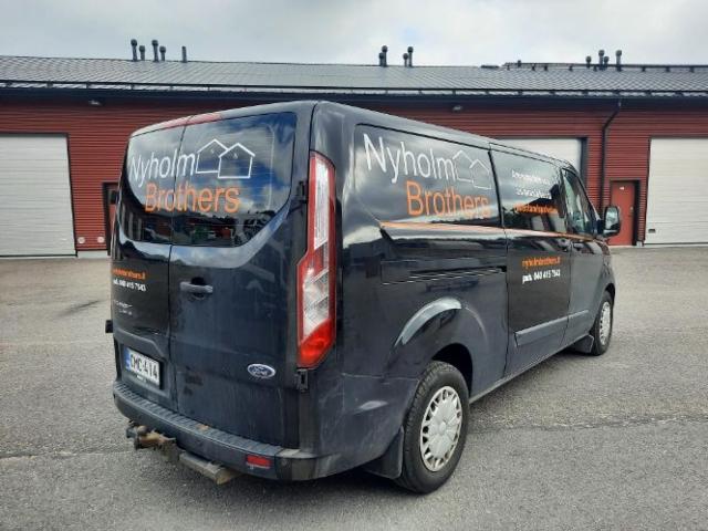 Nyholm Brothers auton teippaus