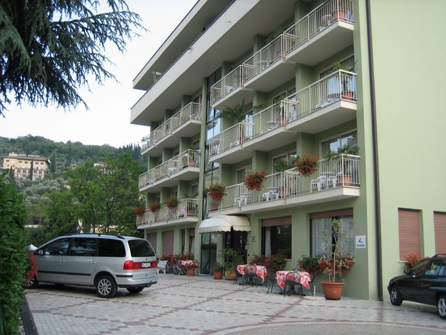 e19