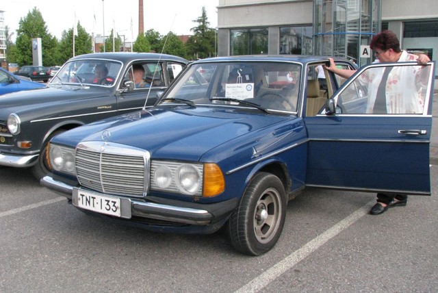w123