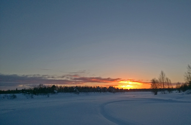 aurinko_nousee_20150206