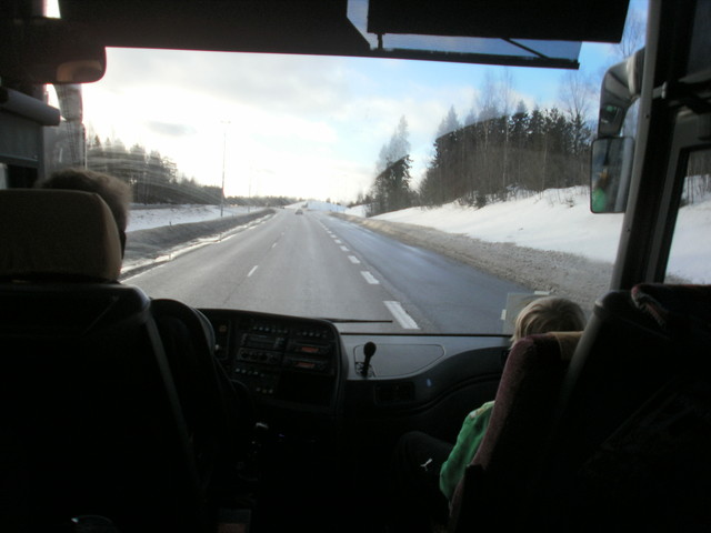 "Mennään bussilla"