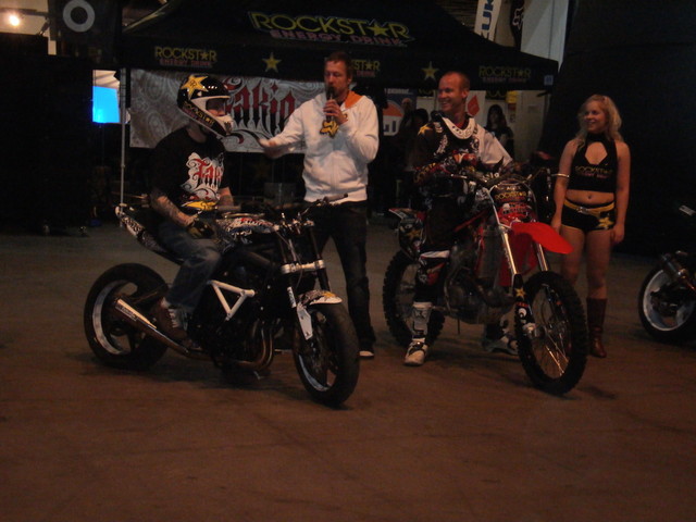 Freestyle- ja stunttiesitys on takana
