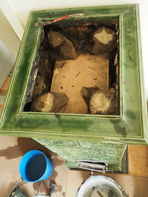 Pikku-uunin korjaus 2016, kesäasunto Tammisaari