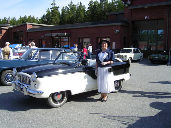 2004 Naisten Automobiiliajot
