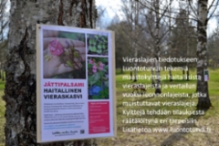 vieraslajeista_tiedottamiseen_luontoturvan_kyltit_www.luontoturva.fi