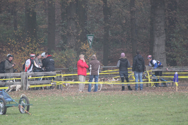 urho_maalialueella_su