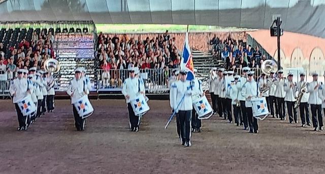 5__kaasrtin_soittokunnan_esitys_bastionin_areenalla_-_20240801_143852