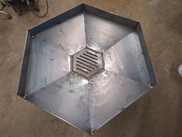 Grillin kaikki osat tehty 4 mm ter&auml;ksest&auml;