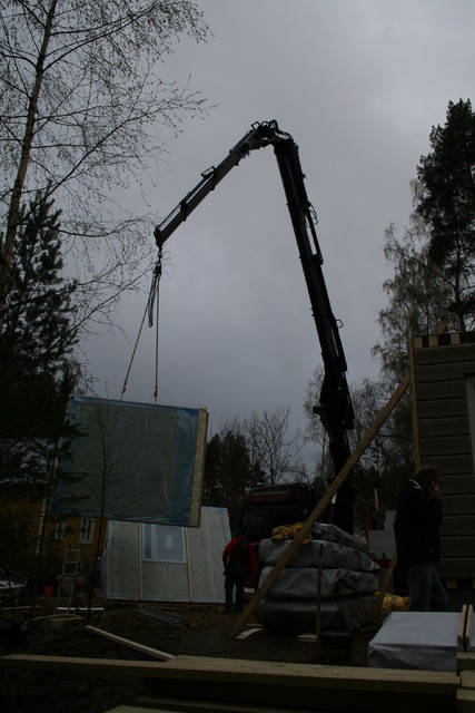 huhtikuvia 028