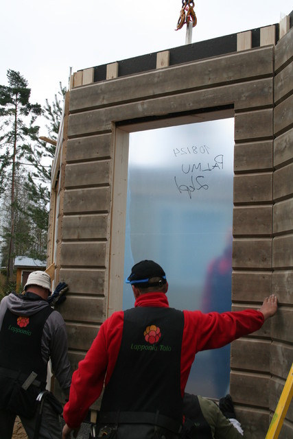 huhtikuvia 092